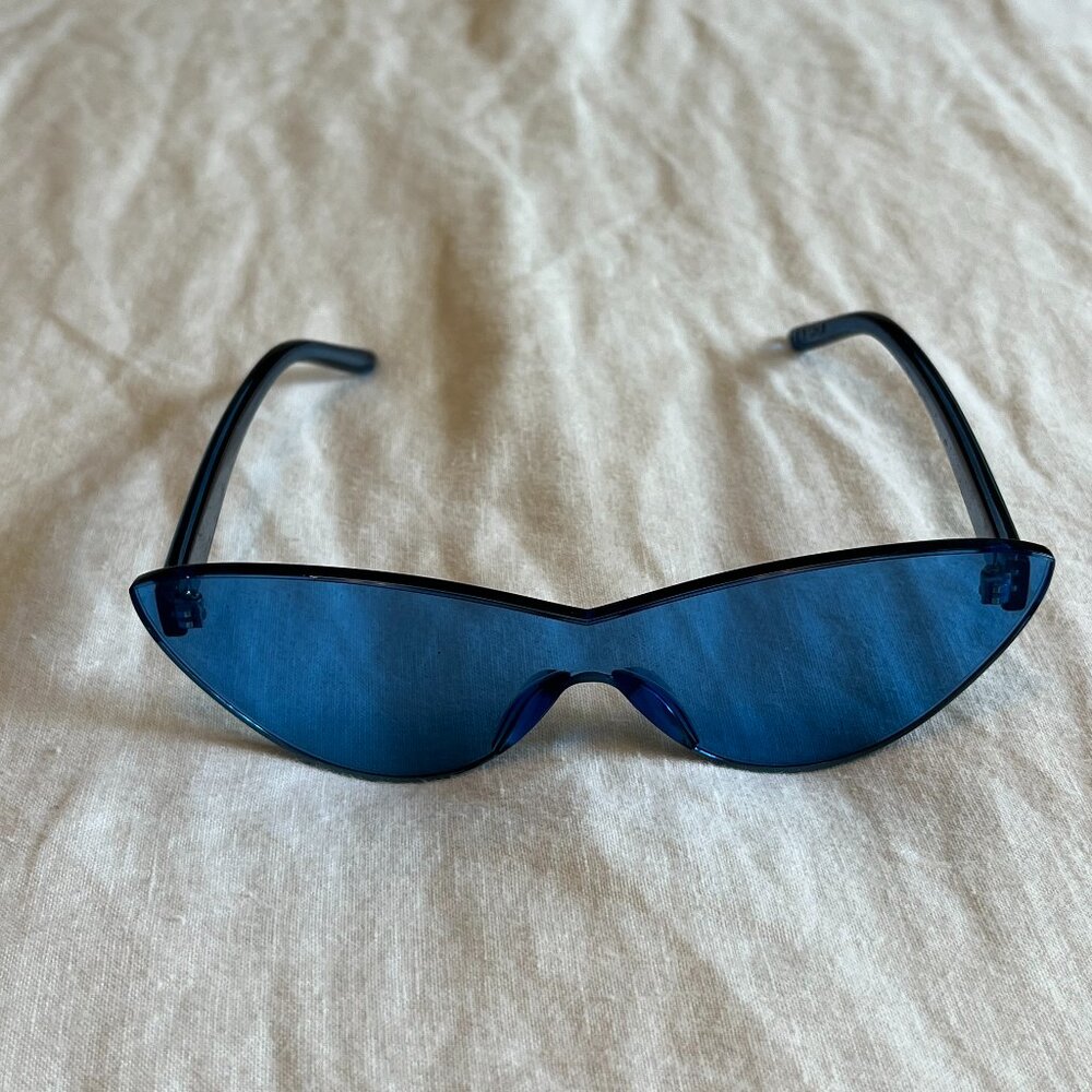 2020 Vision USA Blue Sunglasses